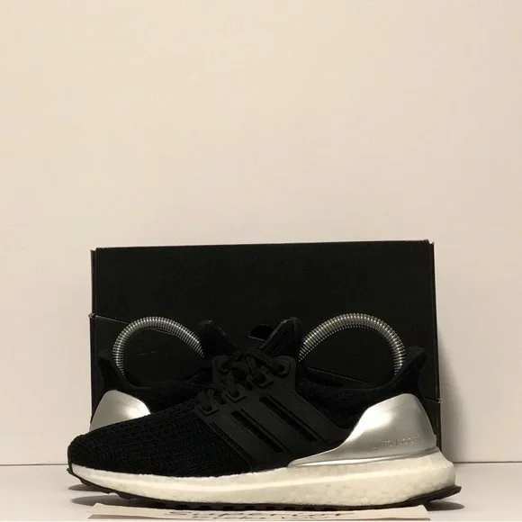 adidas gazelle silver green womens Adidas Ultraboost 1.0 Big Kids Shoes Grey Five-Core Black main image 1